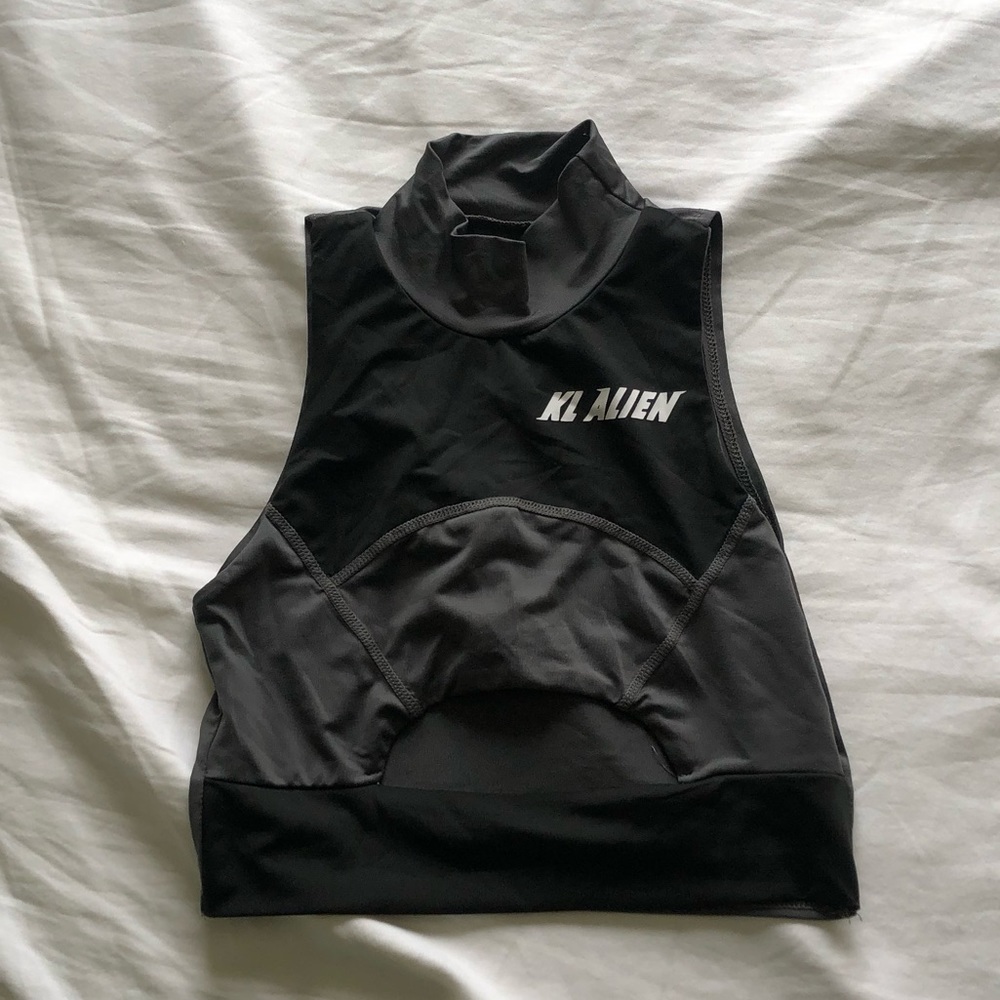 KL ALIEN top